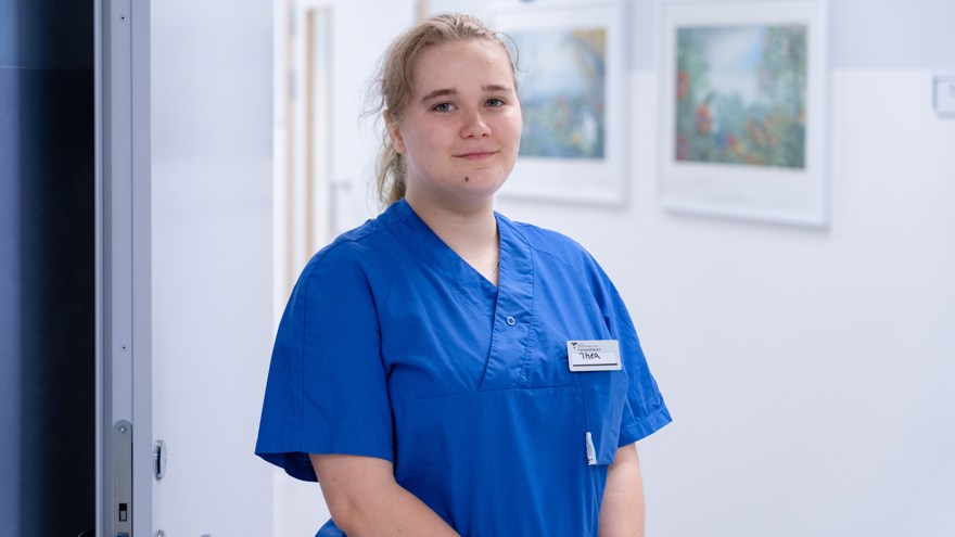 Thea Norgren, feriepraktikant på förlossningen NÄL.